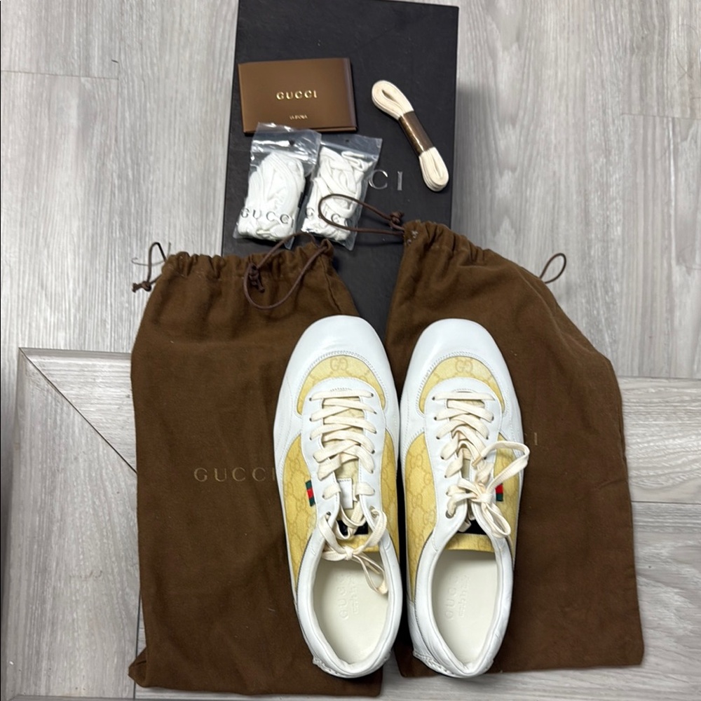 Gucci Sneakers - Picture 4 of 10